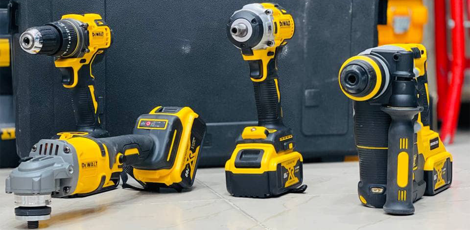 ست 4 قلو شارژی دیوالت (دریل، بکس، سنگ فرز و هلتی)