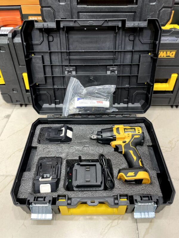 بکس شارژی دیوالت مدل DCF990