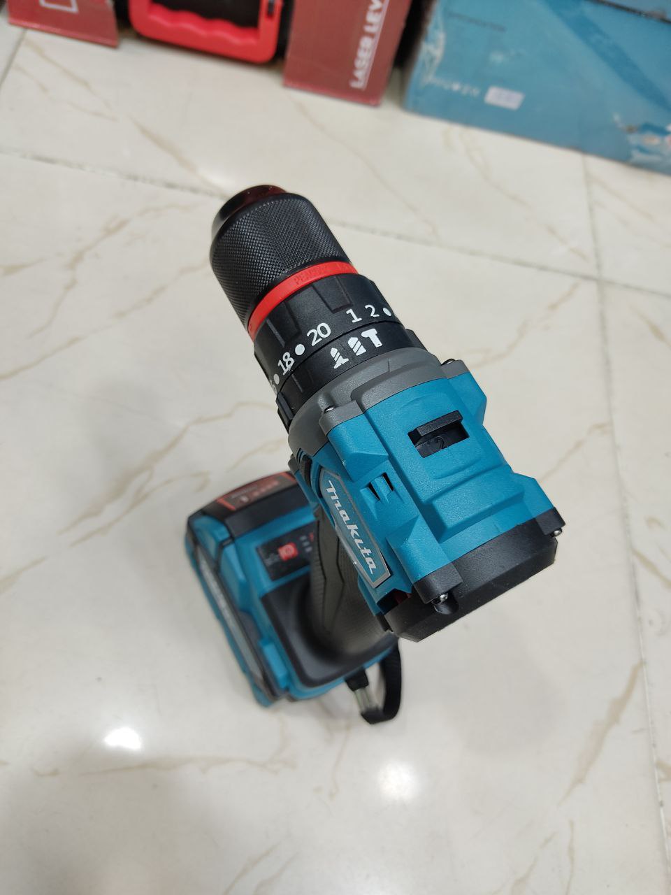 photo_1_2024-03-14_04-45-56-min دریل شارژی 88 ولت ماکیتا مدل 88V